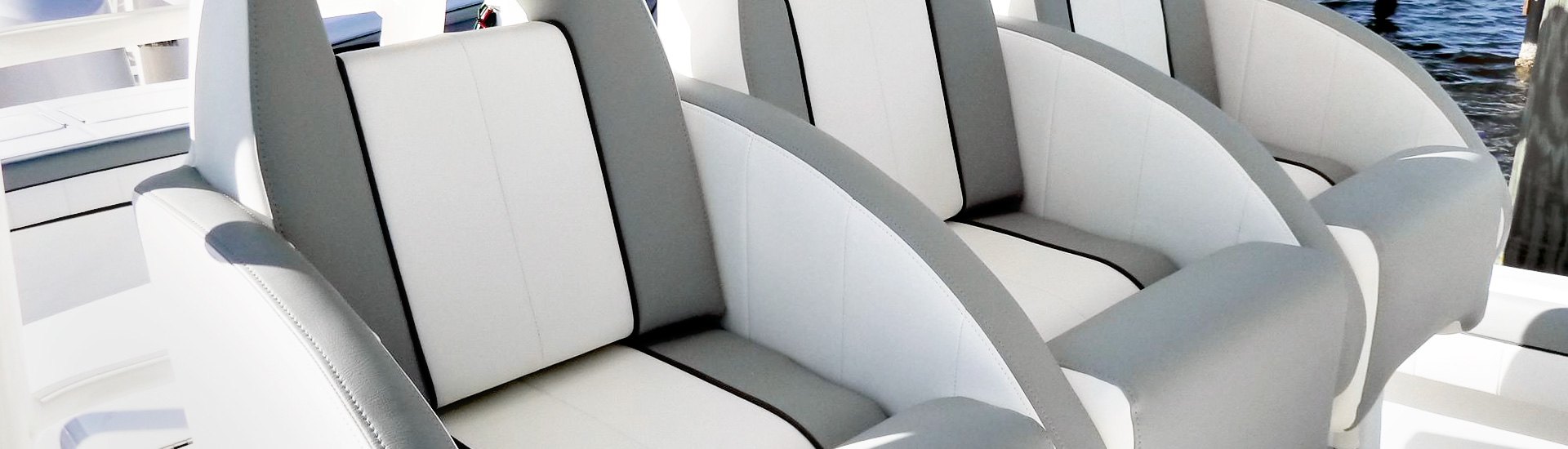 Seating & Accessories
