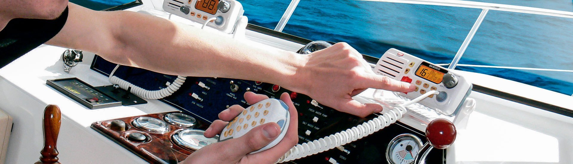 Communication & Accessories
