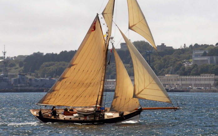 Untitled design - 2024-11-12T144606.752 Yacht for sale - Amelie Rose
